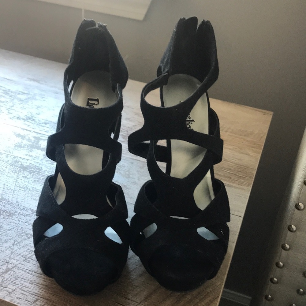 Black heels
